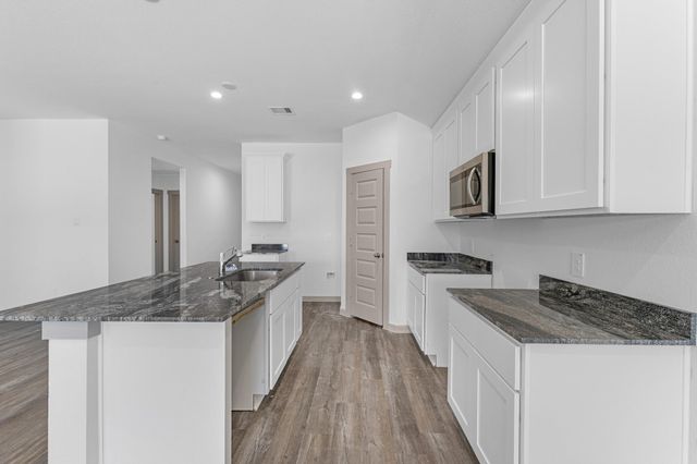 1017 River Coral, Alvin, TX 77511