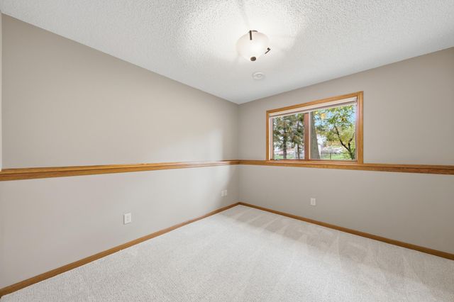 602 Todd Avenue, Eagan, MN 55123