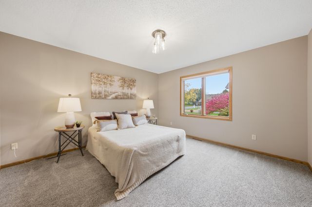 602 Todd Avenue, Eagan, MN 55123