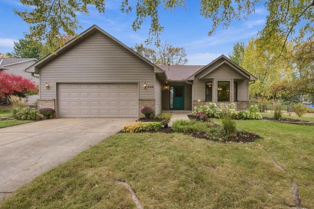 602 Todd Avenue, Eagan, MN 55123