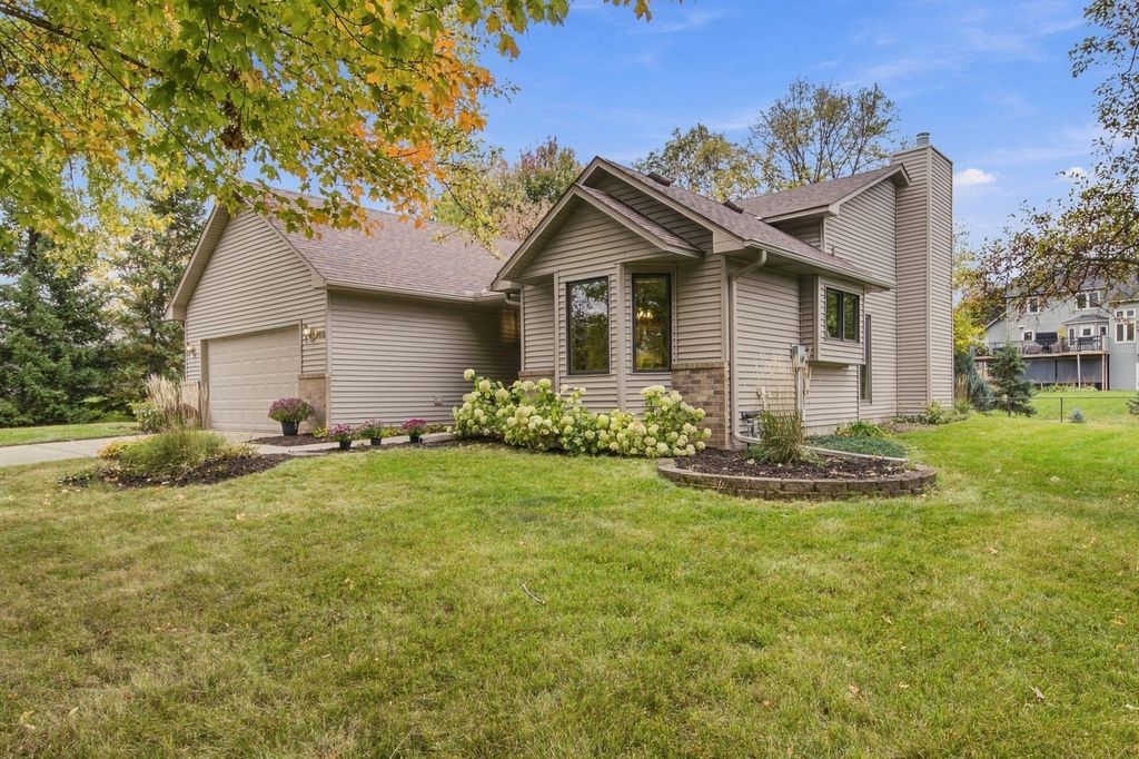 602 Todd Avenue, Eagan, MN 55123 — photo 3