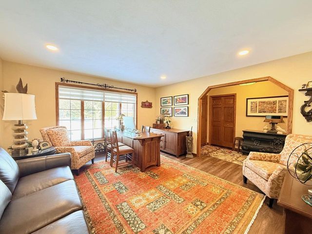 105 Oak Springs Circle, Deforest, WI 53532