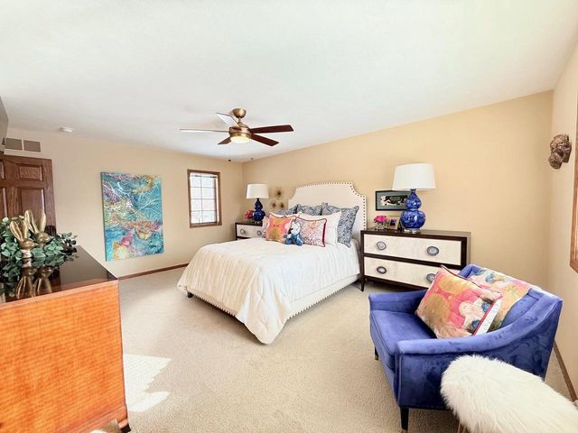 105 Oak Springs Circle, Deforest, WI 53532