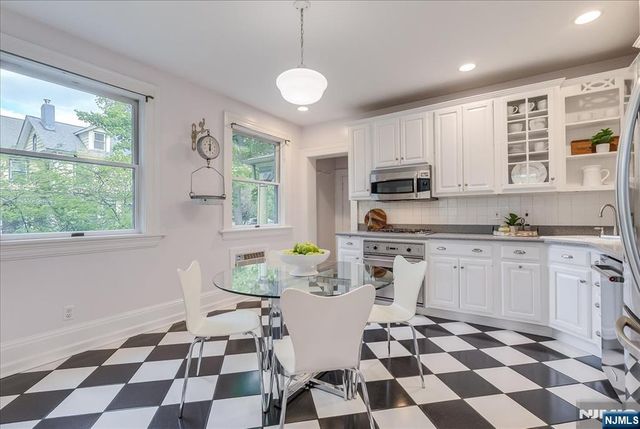 118 Fullerton Avenue, Montclair, NJ 07042