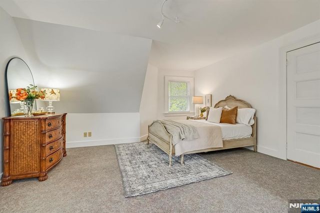 118 Fullerton Avenue, Montclair, NJ 07042