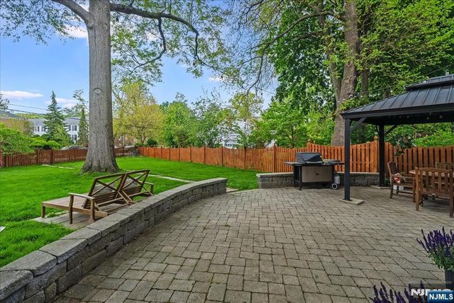 118 Fullerton Avenue, Montclair, NJ 07042