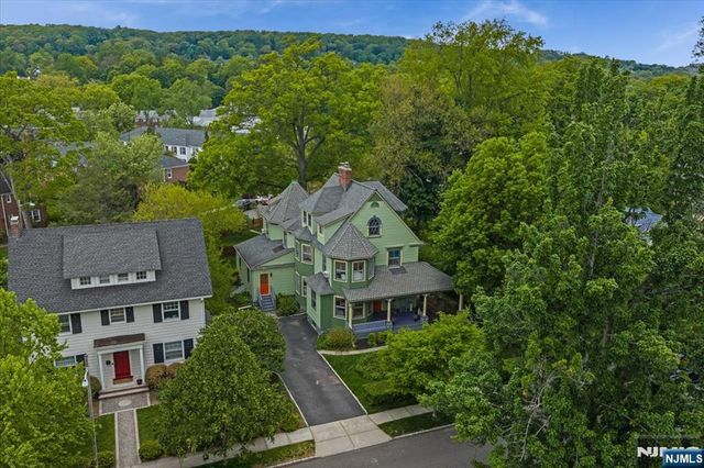 118 Fullerton Avenue, Montclair, NJ 07042