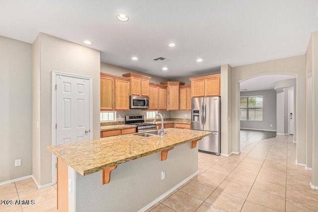 15064 W WESTVIEW Drive, Goodyear, AZ 85395