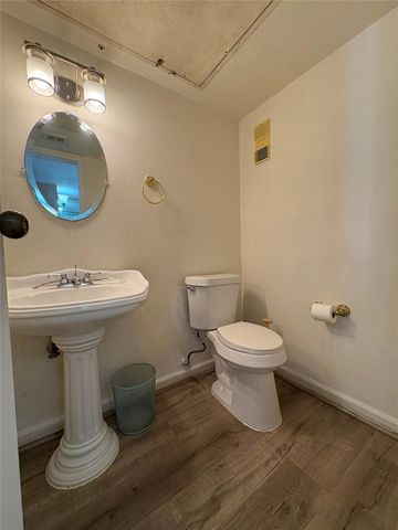 3901 Woodchase Drive 62, Houston, TX 77042