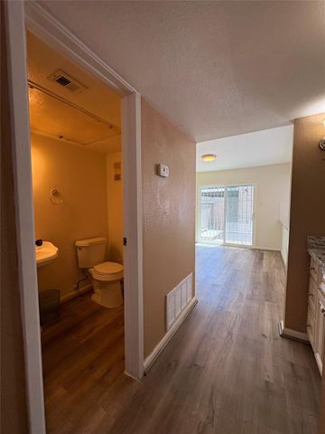 3901 Woodchase Drive 62, Houston, TX 77042