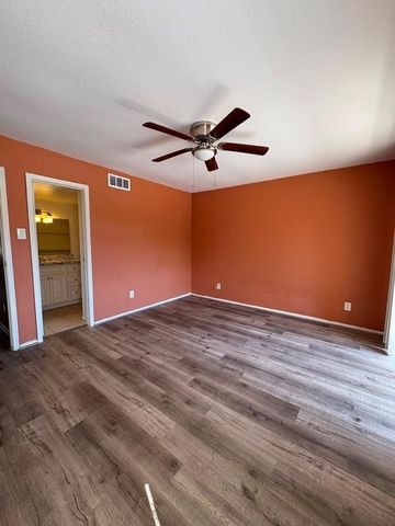 3901 Woodchase Drive 62, Houston, TX 77042