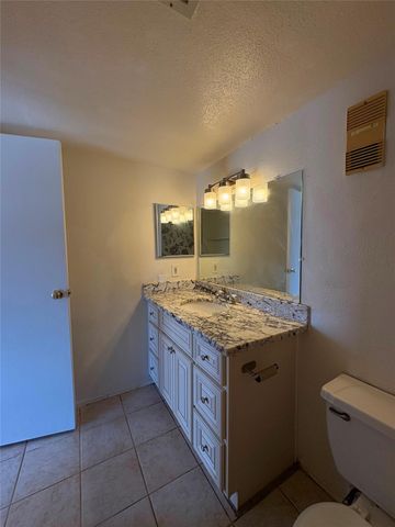 3901 Woodchase Drive 62, Houston, TX 77042
