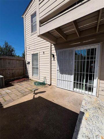 3901 Woodchase Drive 62, Houston, TX 77042