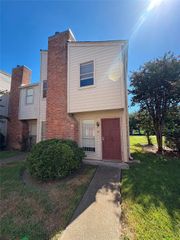 3901 Woodchase Drive 62, Houston, TX 77042
