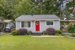 407 E Fremont Street, Kenly, NC 27542