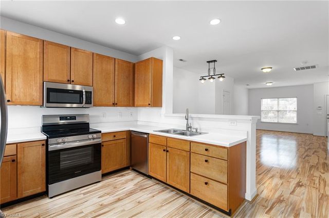 3856 Wayfarer Drive, Greensboro, NC 27410