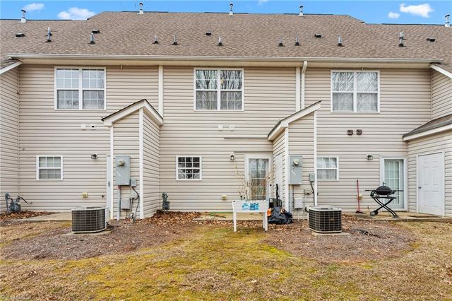 3856 Wayfarer Drive, Greensboro, NC 27410