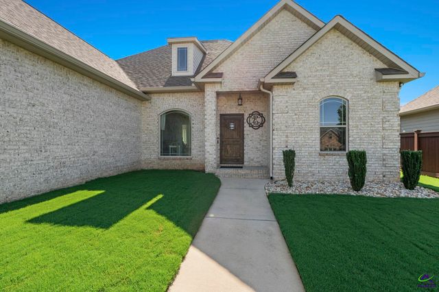 100 Georgia Dean Street, Warner Robins, GA 31088