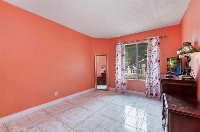 6184 Mandy, San Bernardino, CA 92407