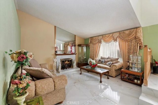 6184 Mandy, San Bernardino, CA 92407