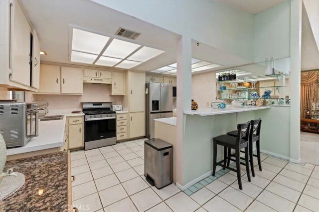 6184 Mandy, San Bernardino, CA 92407