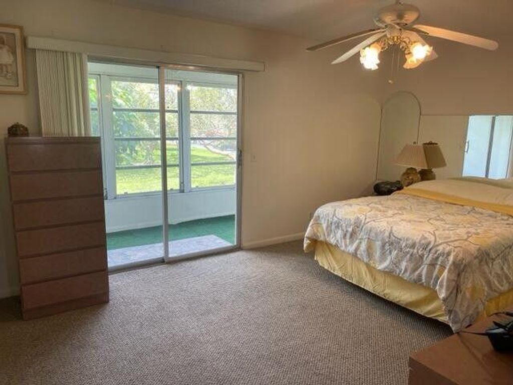 Image 9 of property listing at 152 Suffolk D, Boca Raton, FL 33434