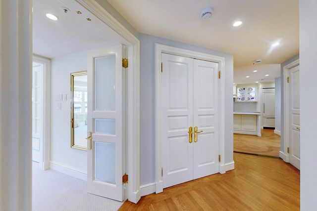 300 Boylston St 601, Boston, MA 02116