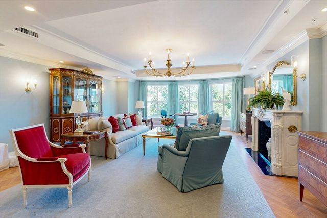 300 Boylston St 601, Boston, MA 02116