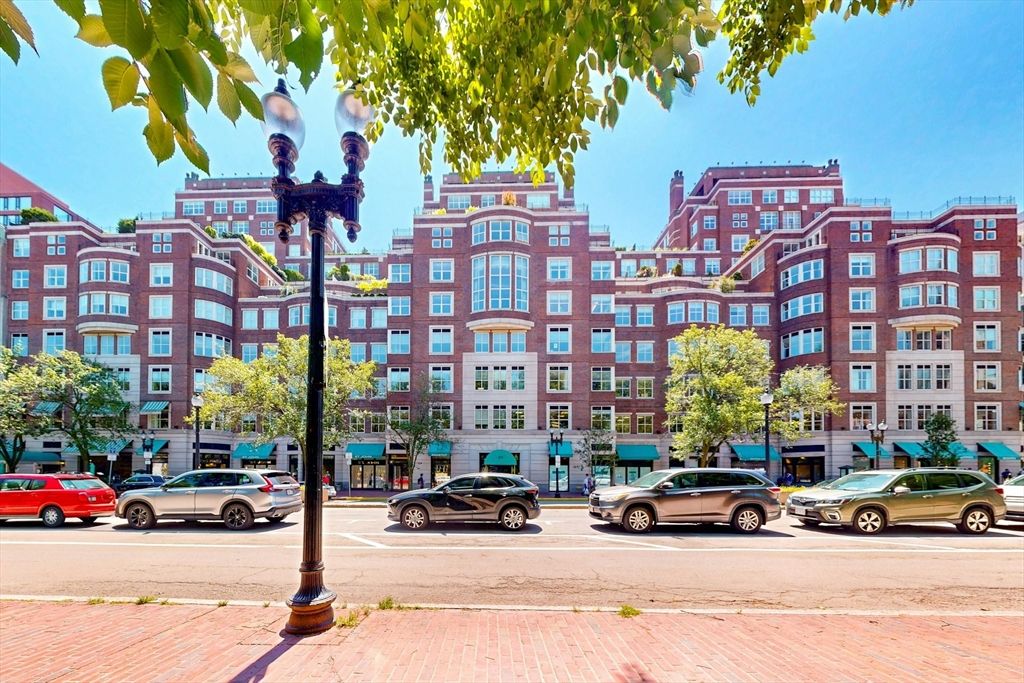 300 Boylston St 601, Boston, MA 02116