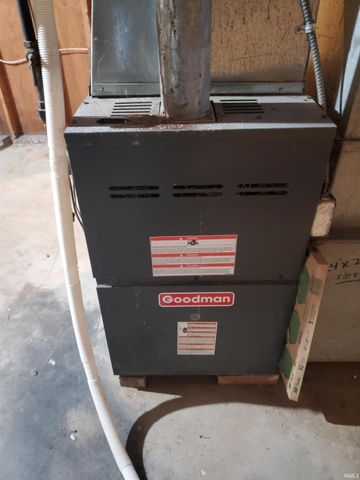 406 W Rogers Street, Osceola, IN 46561