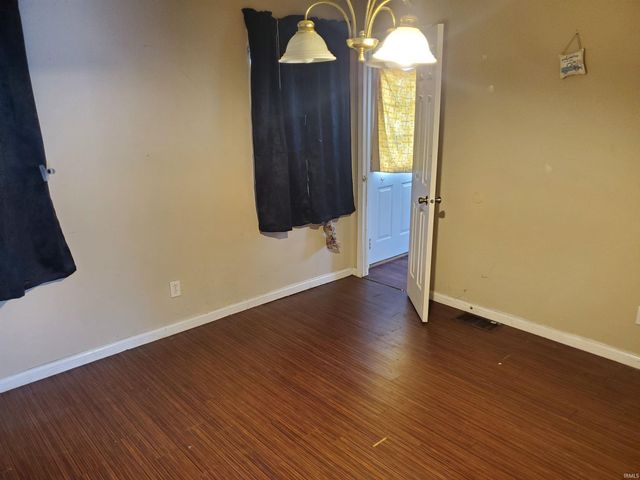 406 W Rogers Street, Osceola, IN 46561