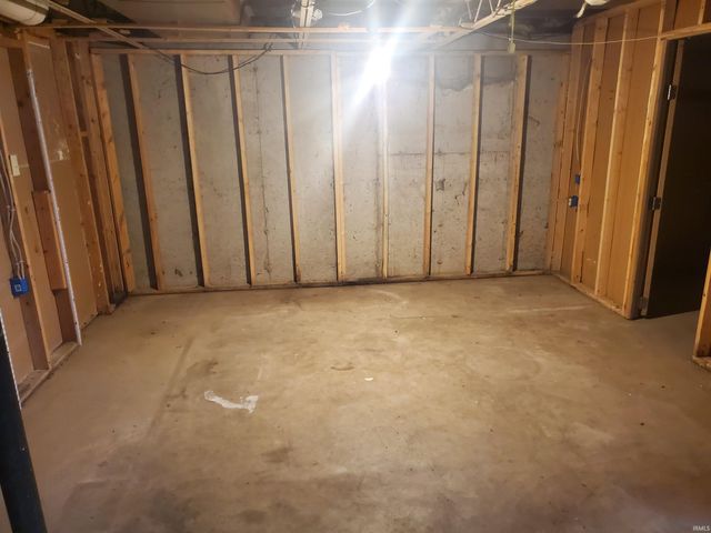 406 W Rogers Street, Osceola, IN 46561