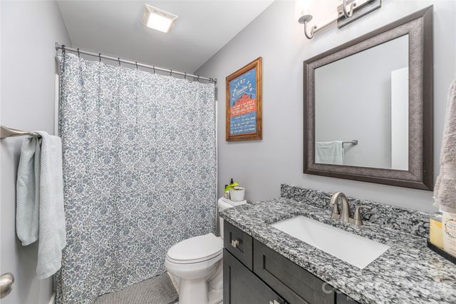 68 Clear View Drive, Mars Hill, NC 28754