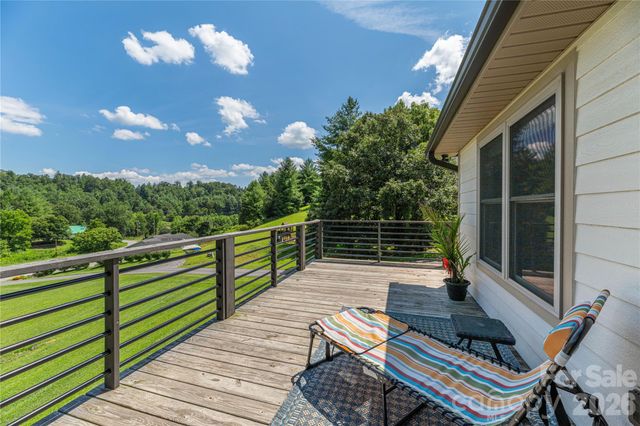 68 Clear View Drive, Mars Hill, NC 28754