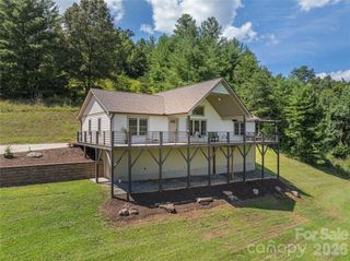 68 Clear View Drive, Mars Hill, NC 28754