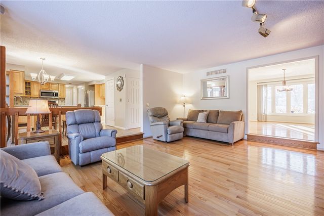 126 Old Well Road, Greece, NY 14626