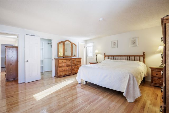 126 Old Well Road, Greece, NY 14626