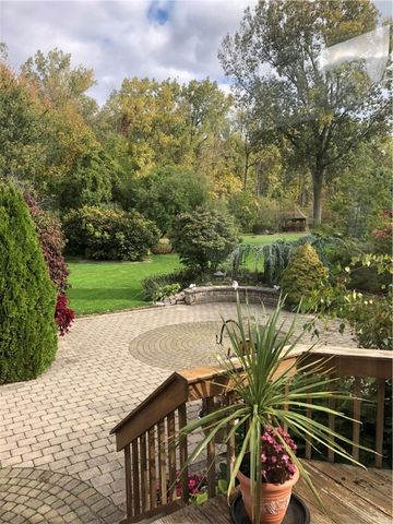 126 Old Well Road, Greece, NY 14626