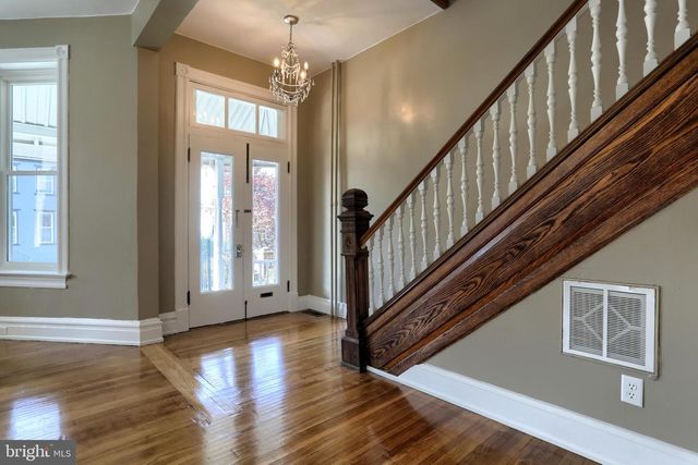 321 E MAIN ST, Annville, PA 17003