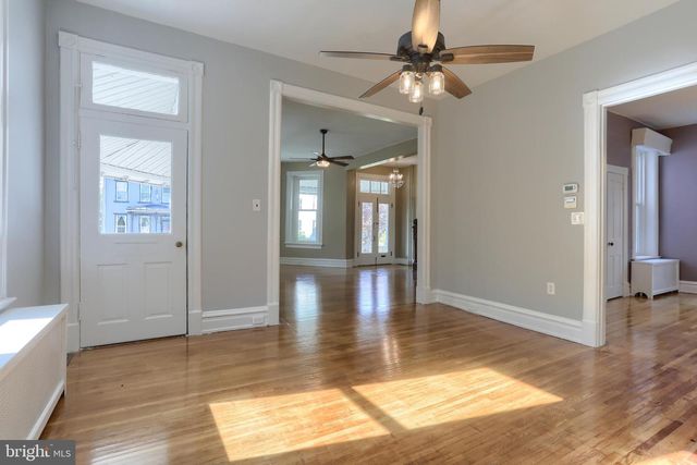 321 E MAIN ST, Annville, PA 17003