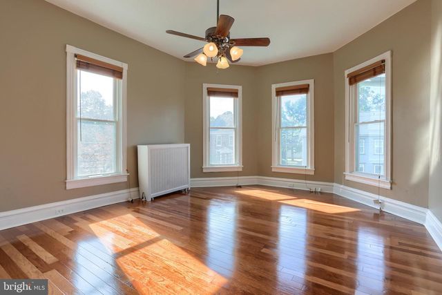321 E MAIN ST, Annville, PA 17003