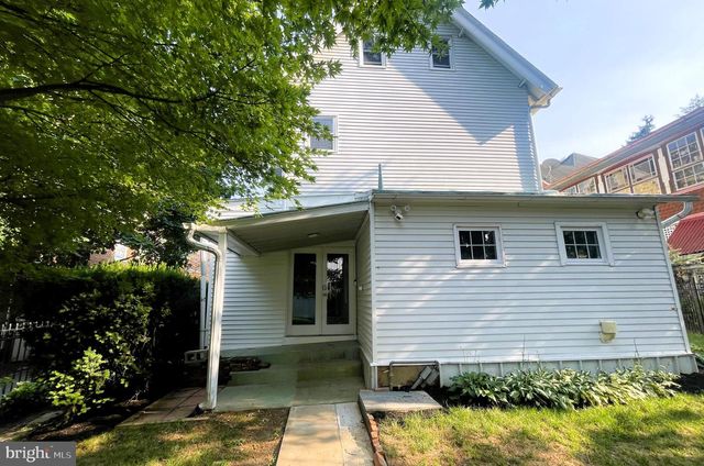 321 E MAIN ST, Annville, PA 17003