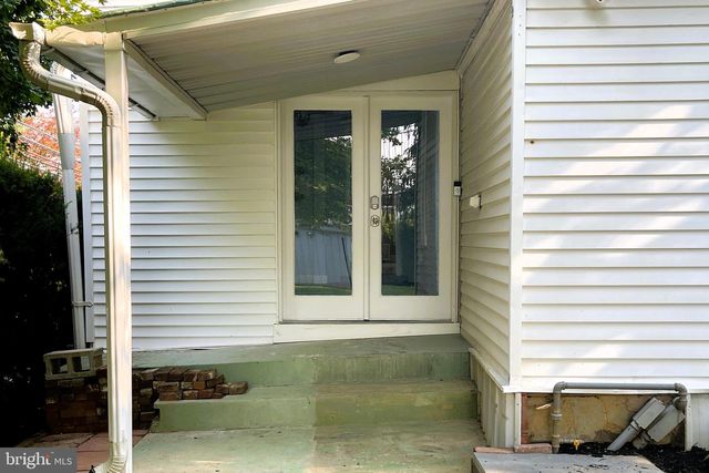 321 E MAIN ST, Annville, PA 17003