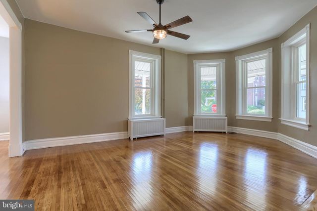 321 E MAIN ST, Annville, PA 17003
