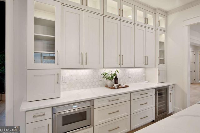 180 Heatherton Lane, Milton, GA 30009