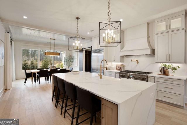 180 Heatherton Lane, Milton, GA 30009