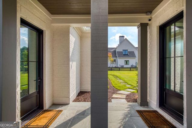 180 Heatherton Lane, Milton, GA 30009