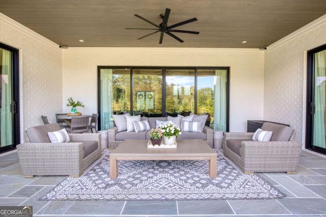 180 Heatherton Lane, Milton, GA 30009