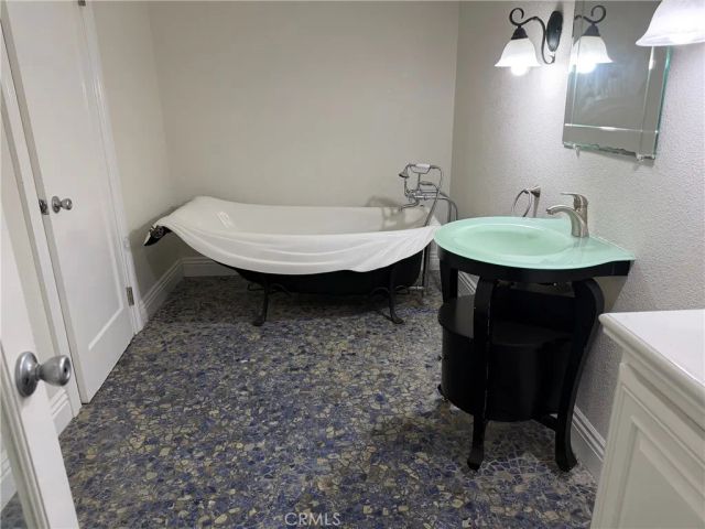 2253 Martin, Irvine, CA 92612