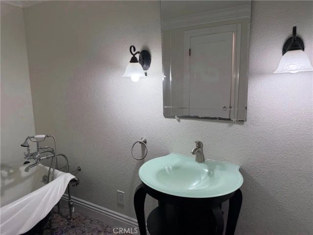 2253 Martin, Irvine, CA 92612